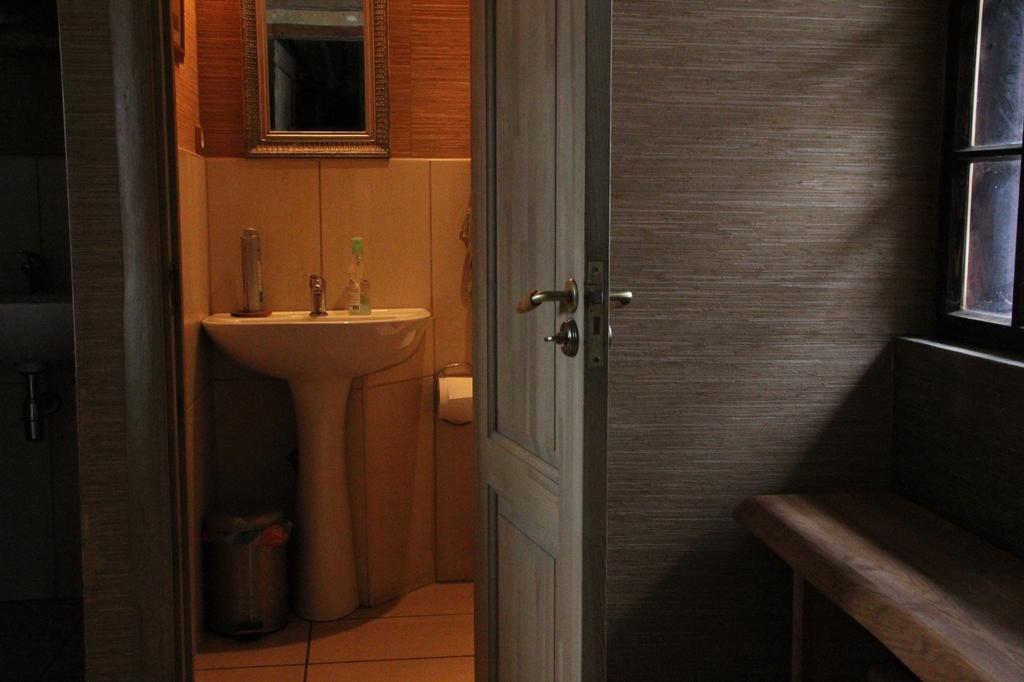 Chill Inn Bernāti Exteriér fotografie